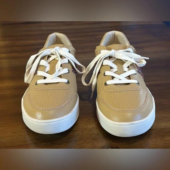 Spenco Cambridge Leather Lace-up Sneakers size 9 - Picture 2 of 9